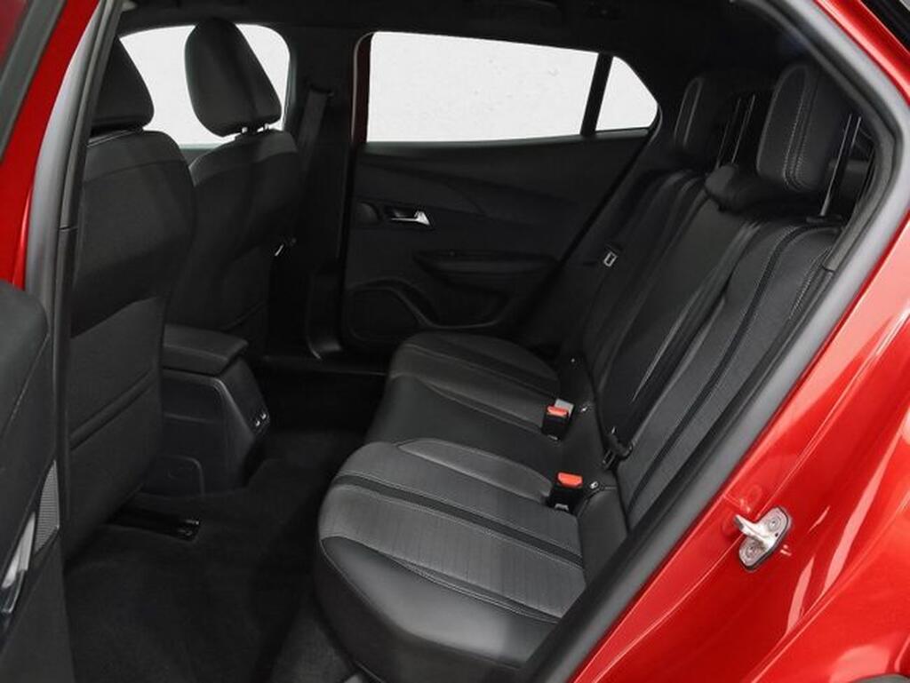 Peugeot 2008 Allure Pack Puretech 130 S&S 6 Vel. MAN Segunda mano