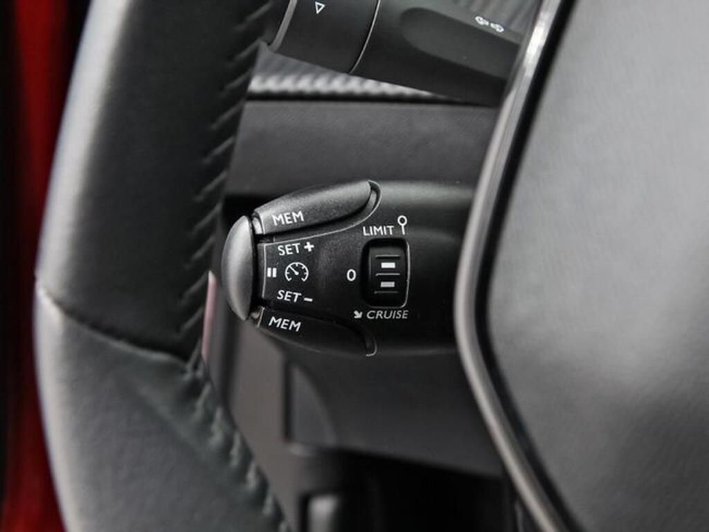 Peugeot 2008 Allure Pack Puretech 130 S&S 6 Vel. MAN Segunda mano