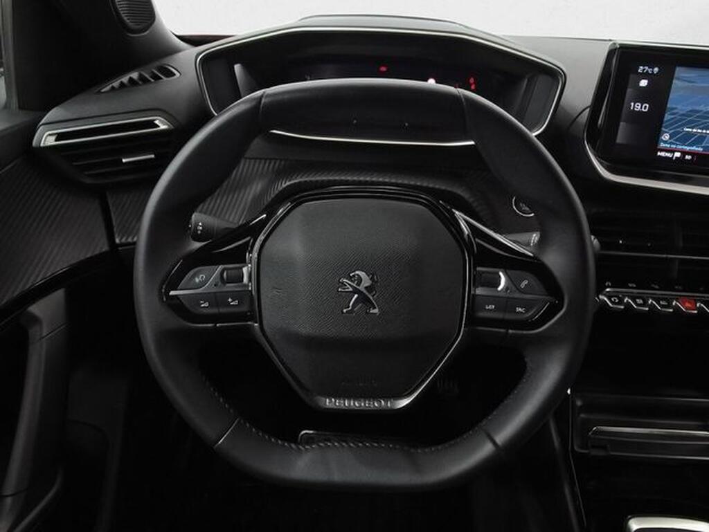 Peugeot 2008 Allure Pack Puretech 130 S&S 6 Vel. MAN Segunda mano