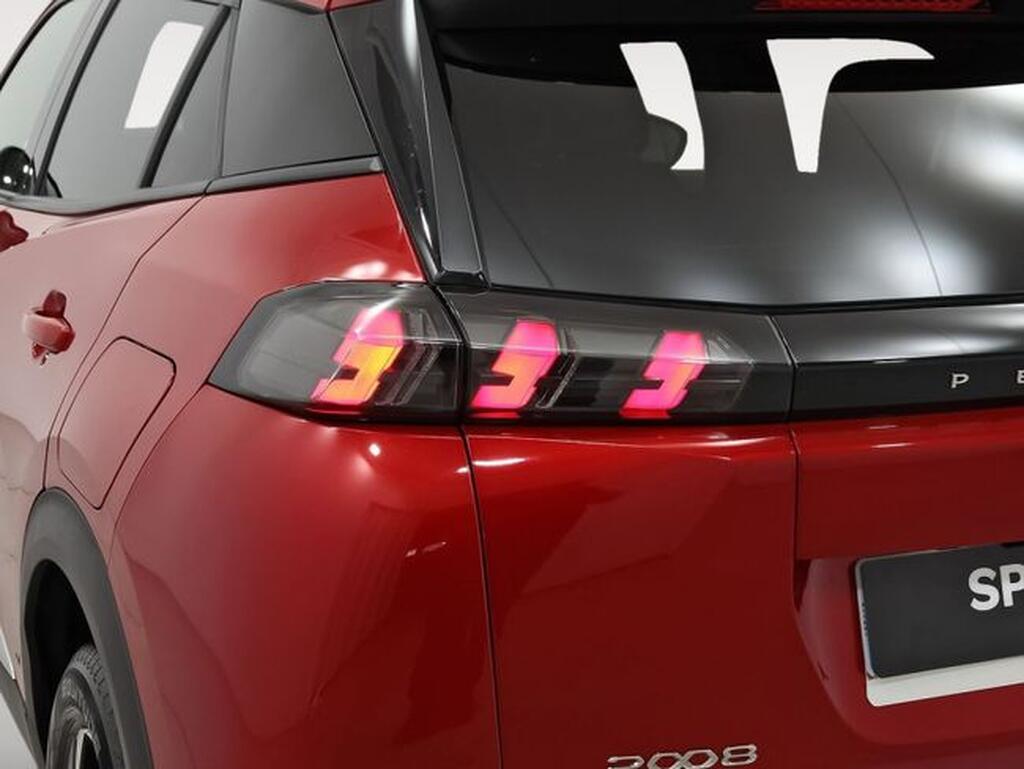 Peugeot 2008 Allure Pack Puretech 130 S&S 6 Vel. MAN Segunda mano