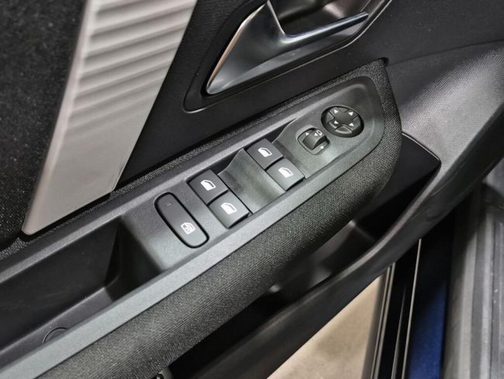 Citroën C4 Hybrid 110 ë-DCS6 Plus Km0