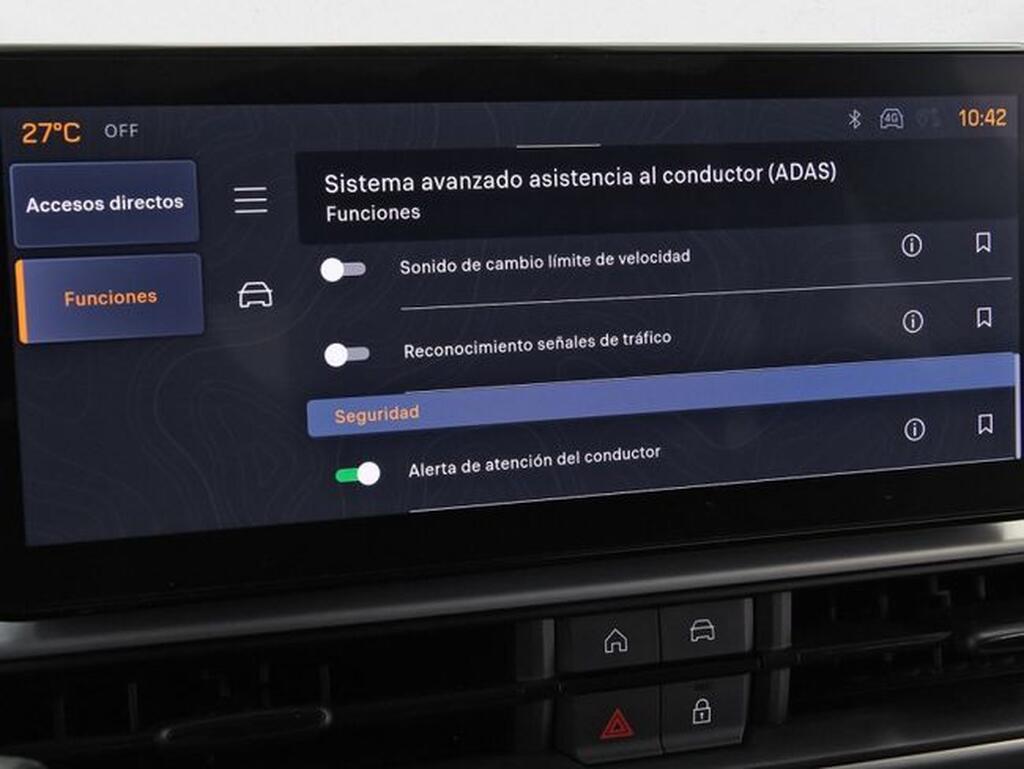 Jeep Avenger 1.2 eHybrid 74kW (100CV) Altitude Segunda mano