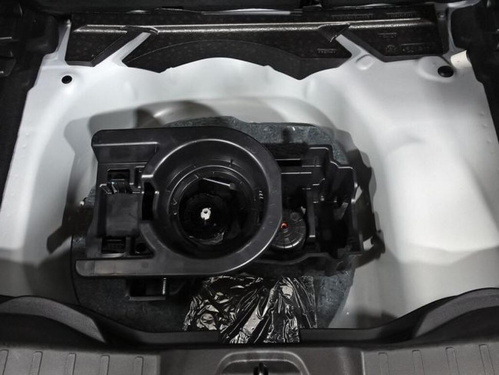 Jeep Avenger 1.2 eHybrid 74kW (100CV) Altitude Segunda mano