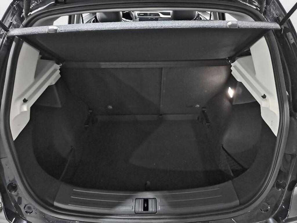MG ZS 1.5 Luxury 9