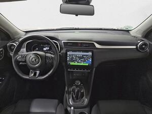 MG ZS 1.5 Luxury 6