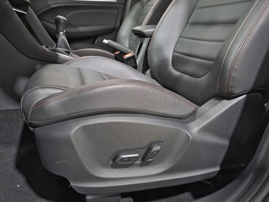 MG ZS 1.5 Luxury 14