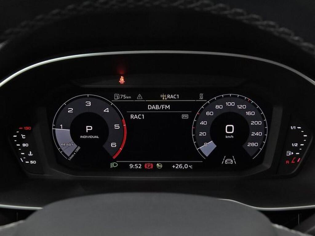 Audi Q3 Black line 35 TDI 110kW (150CV) 16