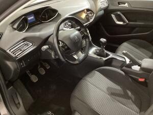 Peugeot 308 5p Style BlueHDi 130 S&S 11