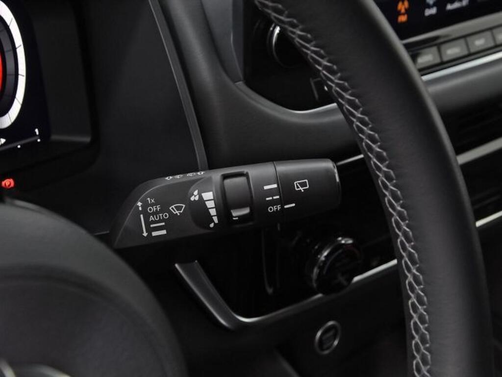 Nissan Qashqai DIG-T 116kW Xtronic N-Connecta Segunda mano