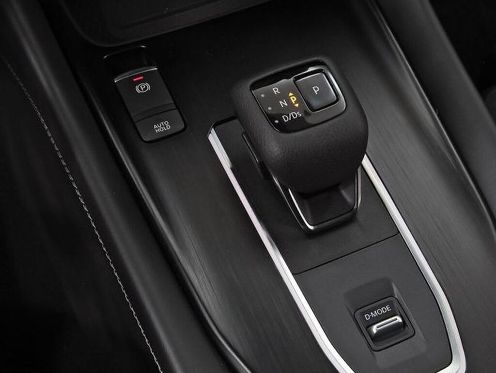 Nissan Qashqai DIG-T 116kW Xtronic N-Connecta Segunda mano