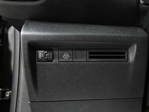 Citroën C4 Hybrid 110 ë-DCS6 Plus 14