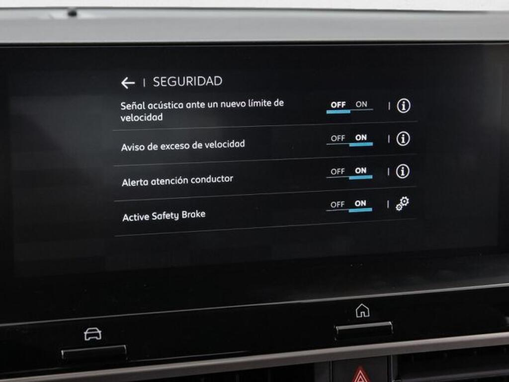 Citroën C4 Hybrid 110 ë-DCS6 Plus 27