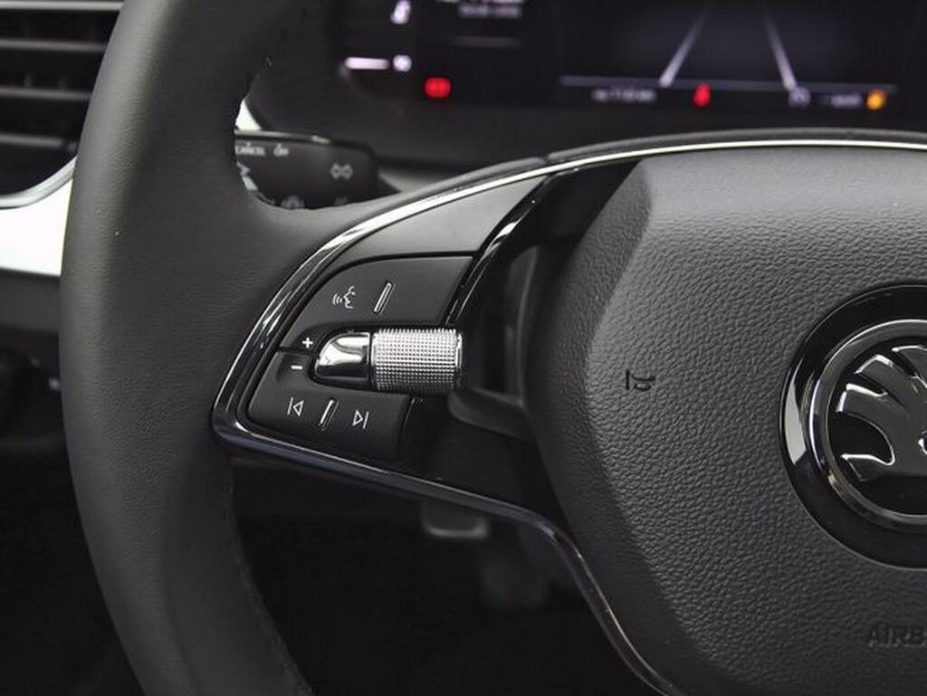 Skoda Kamiq 1.0 TSI 70kW (95CV) AMBITION Segunda mano