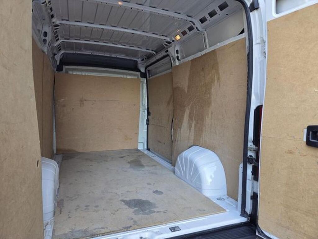 Opel Movano FG 2.2 BHDI 140 L2H2 3.5T 4P Segunda mano