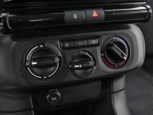 Citroën C3 BlueHDi 75KW (100CV) S&S You! 26