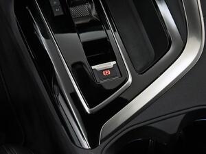 Peugeot 3008 Hybrid 1.2 100KW GT eDCS6 32