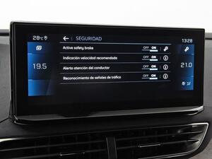 Peugeot 3008 Hybrid 1.2 100KW GT eDCS6 28