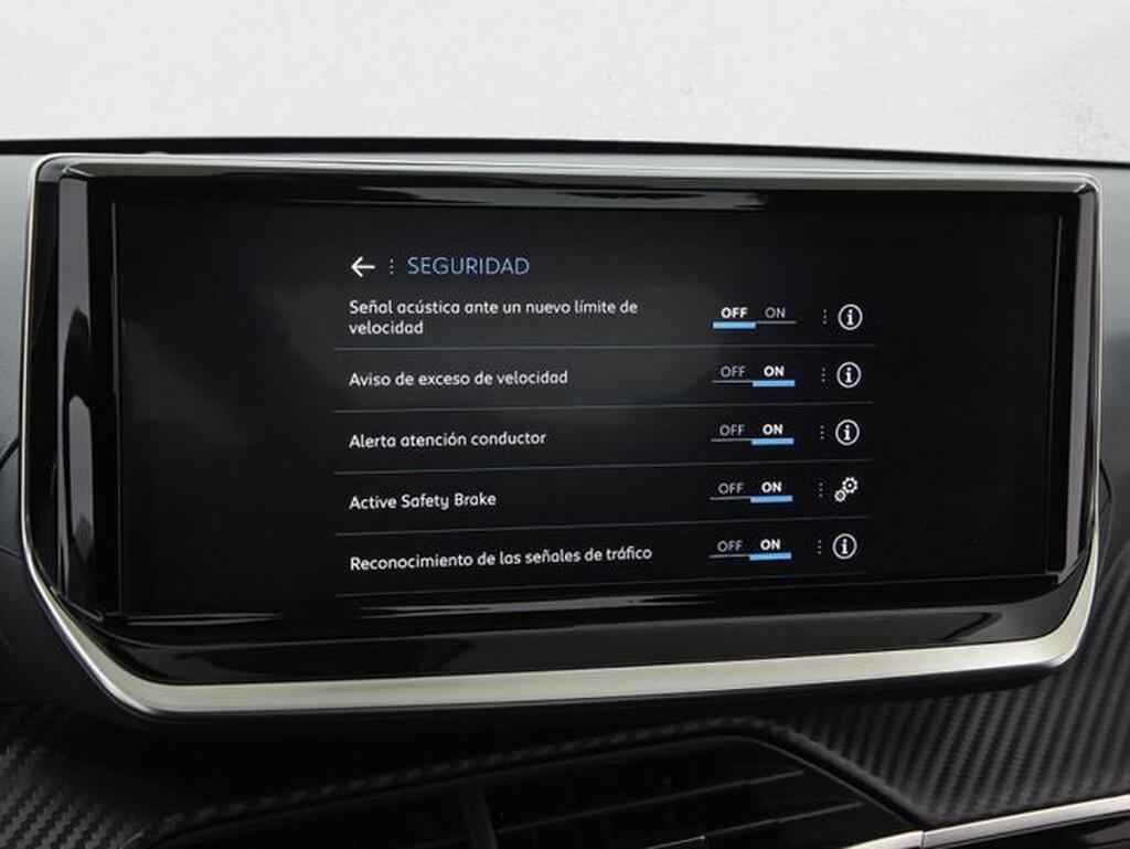 Peugeot 208 Style HYBRID 110 eDCS6 Segunda mano