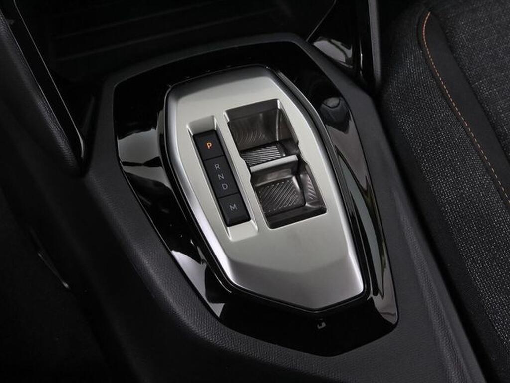 Peugeot 208 Style HYBRID 110 eDCS6 Segunda mano