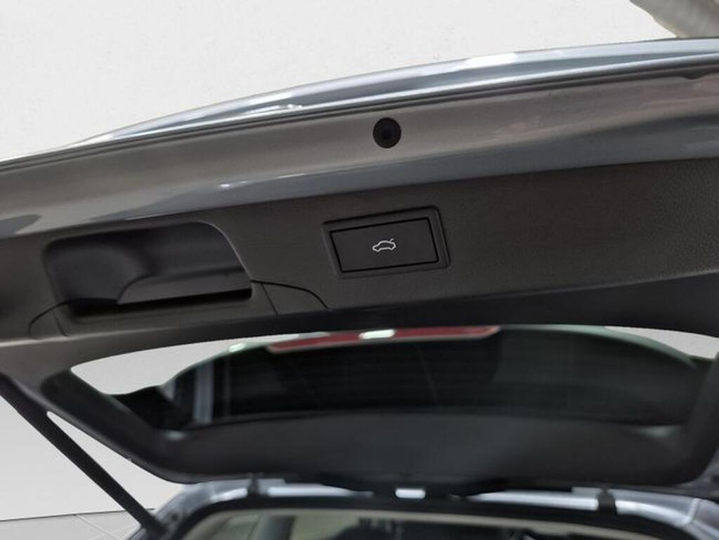 Skoda Superb Combi 1.5 TSI m-HEV 110kW DSG Selection Segunda mano