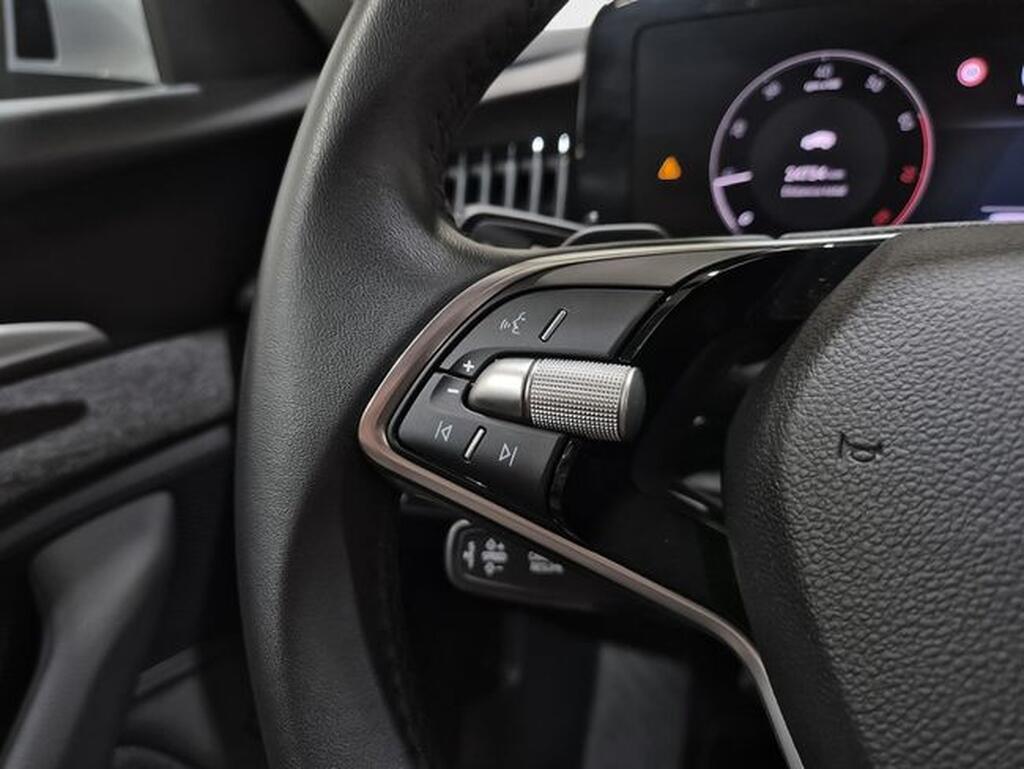 Skoda Superb Combi 1.5 TSI m-HEV 110kW DSG Selection Segunda mano