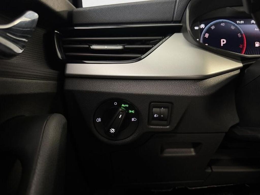 Skoda Kamiq 1.5 TSI 110kW (150CV) DSG AMBITION Segunda mano