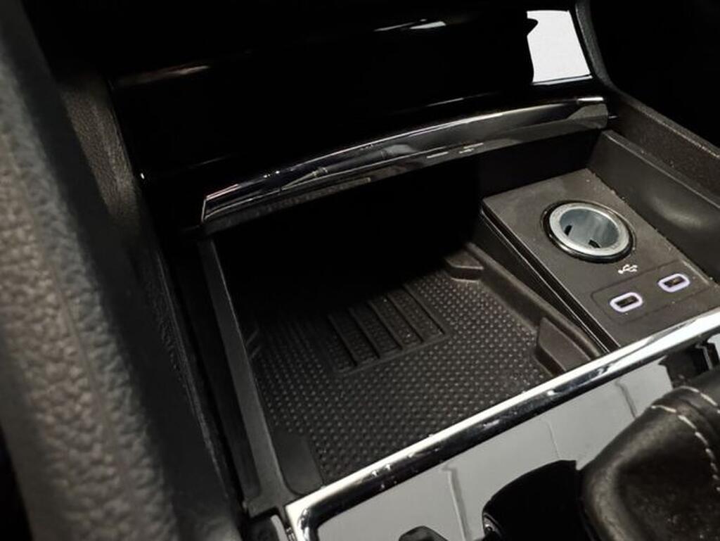 Skoda Karoq 1.5 TSI 110kW (150CV) DSG ACT Sportline Segunda mano
