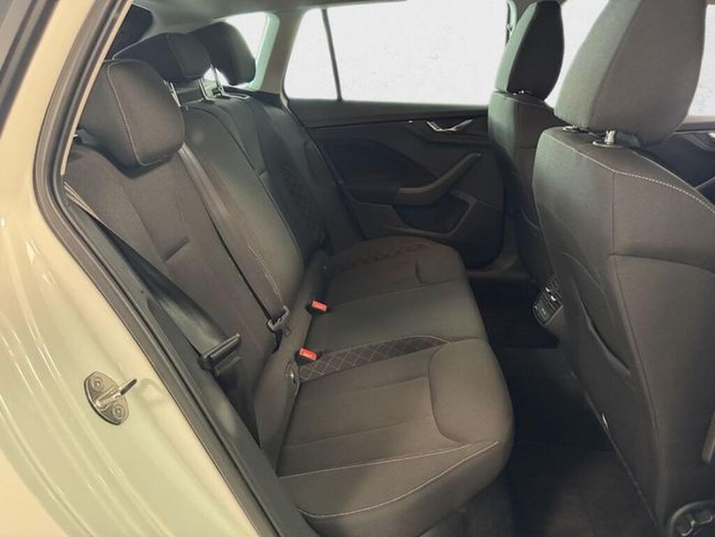 Skoda Kamiq 1.0 TSI 81kW (110CV) AMBITION Segunda mano