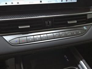 Ebro S700 1.6 TGDI Luxury 7 DCT 28