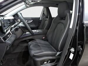 Ebro S700 1.6 TGDI Luxury 7 DCT 7