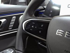 Ebro S700 1.6 TGDI Luxury 7 DCT 17