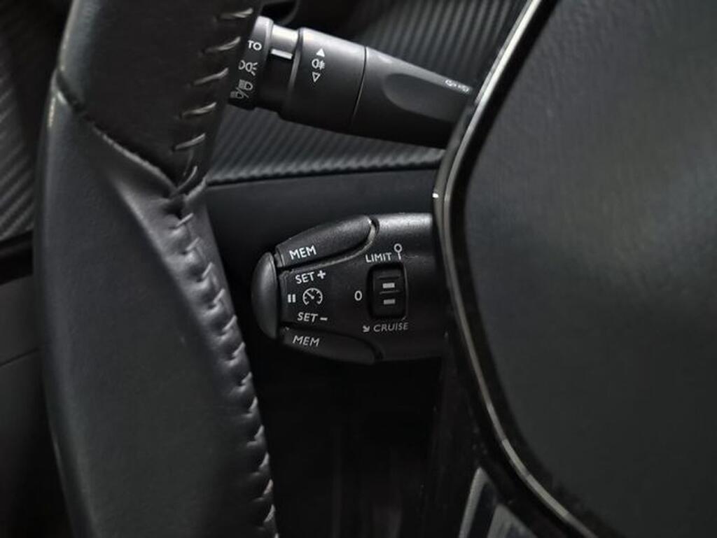 Peugeot 2008 Active Pack Puretech 100 S&S 6 Vel. MAN Segunda mano