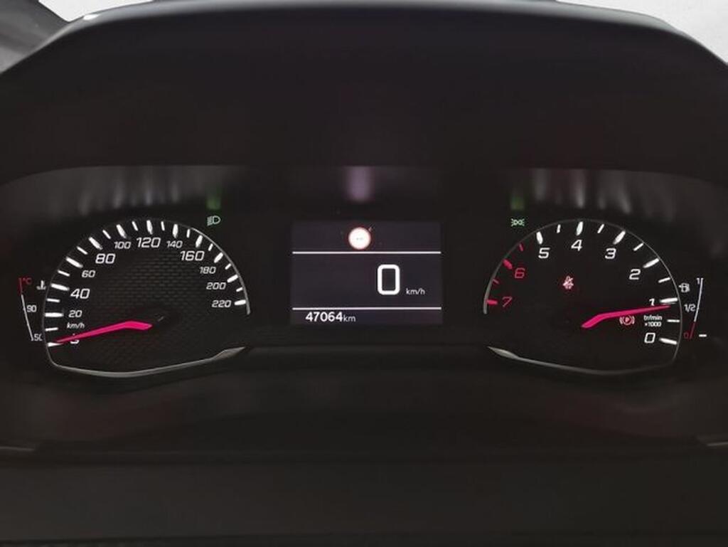 Peugeot 2008 Active Pack Puretech 100 S&S 6 Vel. MAN Segunda mano