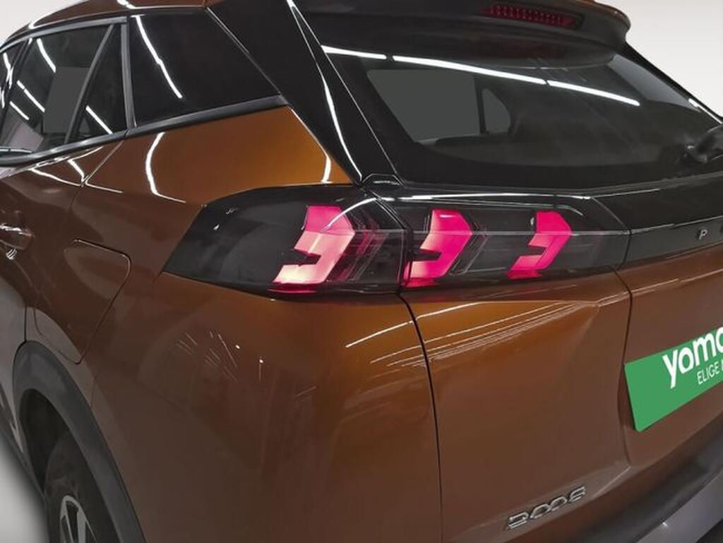 Peugeot 2008 Active Pack Puretech 100 S&S 6 Vel. MAN Segunda mano