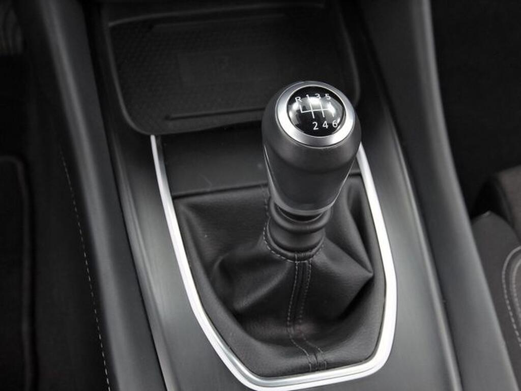 Nissan Qashqai DIG-T 103kW N-Connecta Segunda mano