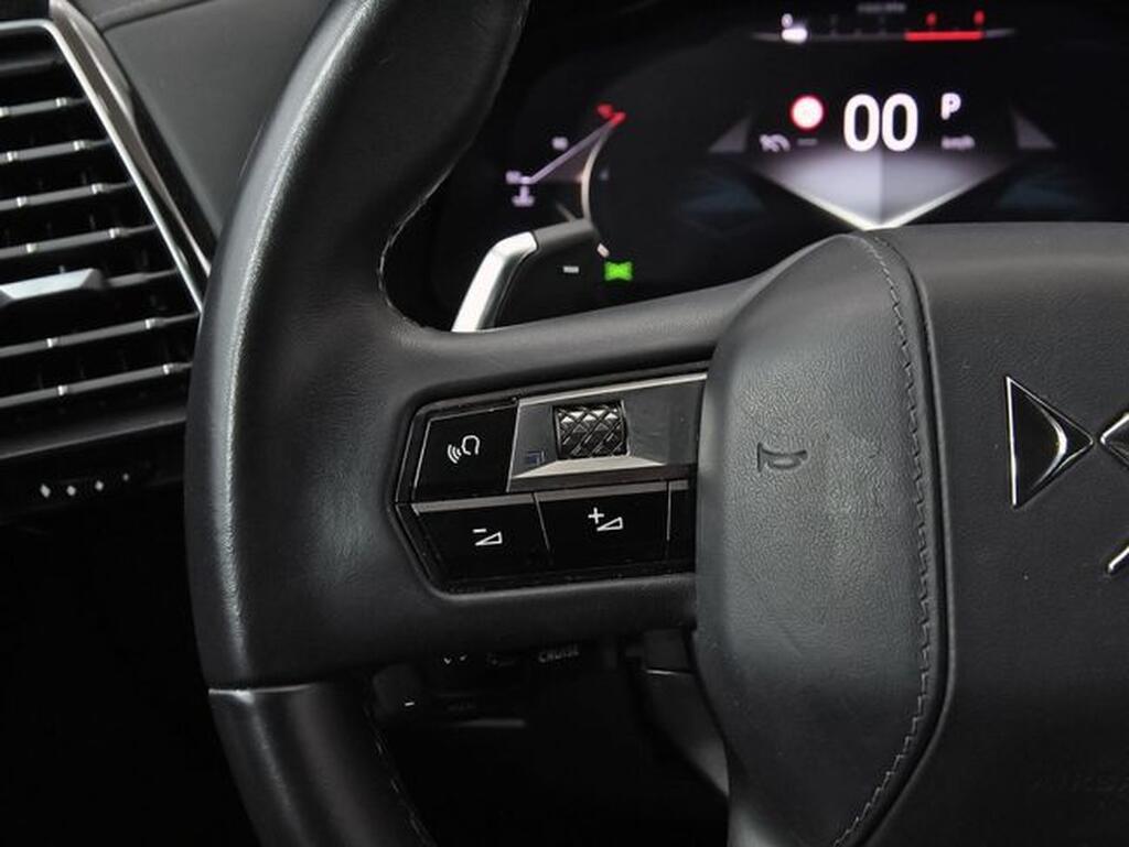 DS DS 7 BlueHDi 130 Automático RIVOLI Segunda mano