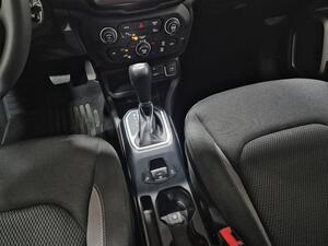 Jeep Renegade eHybrid 1.5 96kW(130CV) Limited ATX 27