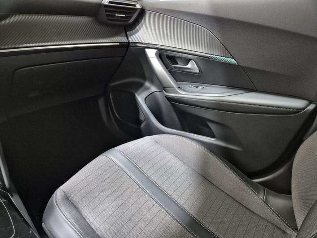 Peugeot 2008 Allure Pack Puretech 130 S&S EAT8 Segunda mano