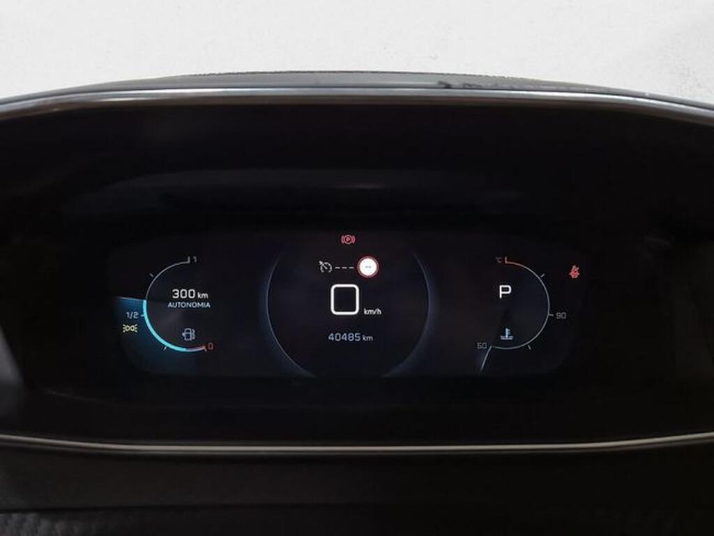 Peugeot 2008 Allure Pack Puretech 130 S&S EAT8 Segunda mano