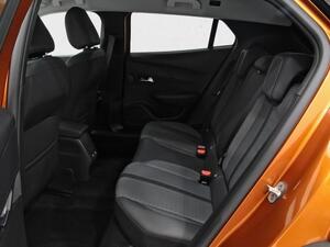 Peugeot 2008 Allure Pack BlueHDI 81kW (110CV) 9