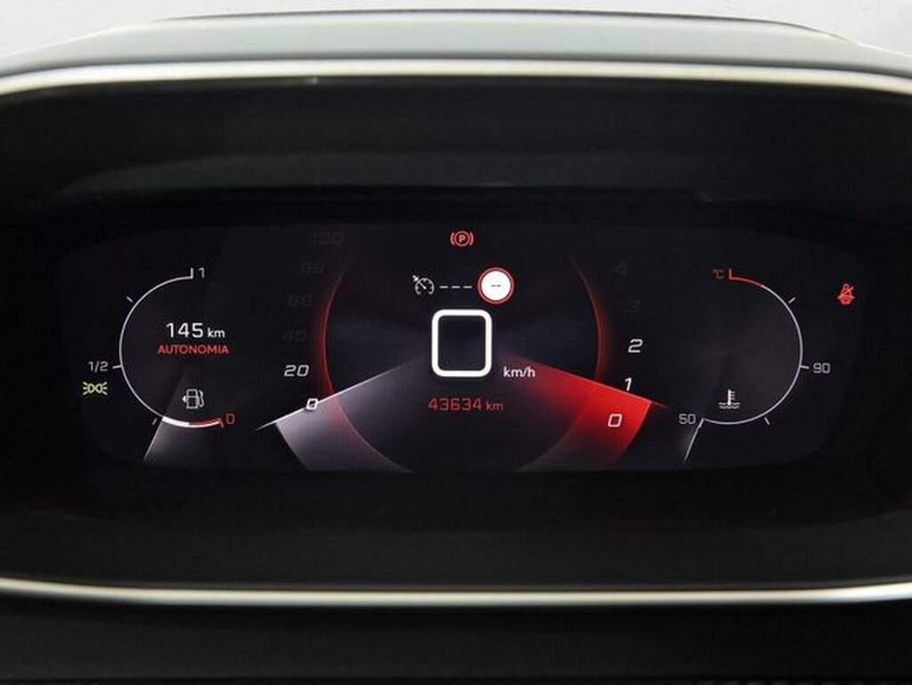 Peugeot 2008 Allure Pack BlueHDI 81kW (110CV) Segunda mano