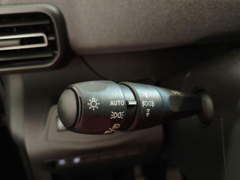 Peugeot Rifter 1.5 BLUEHDI 100CV ALLURE BUSINESS STD 4P Segunda mano