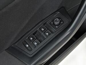 Volkswagen T-Cross Advance 1.0 TSI 81kW (110CV) 11