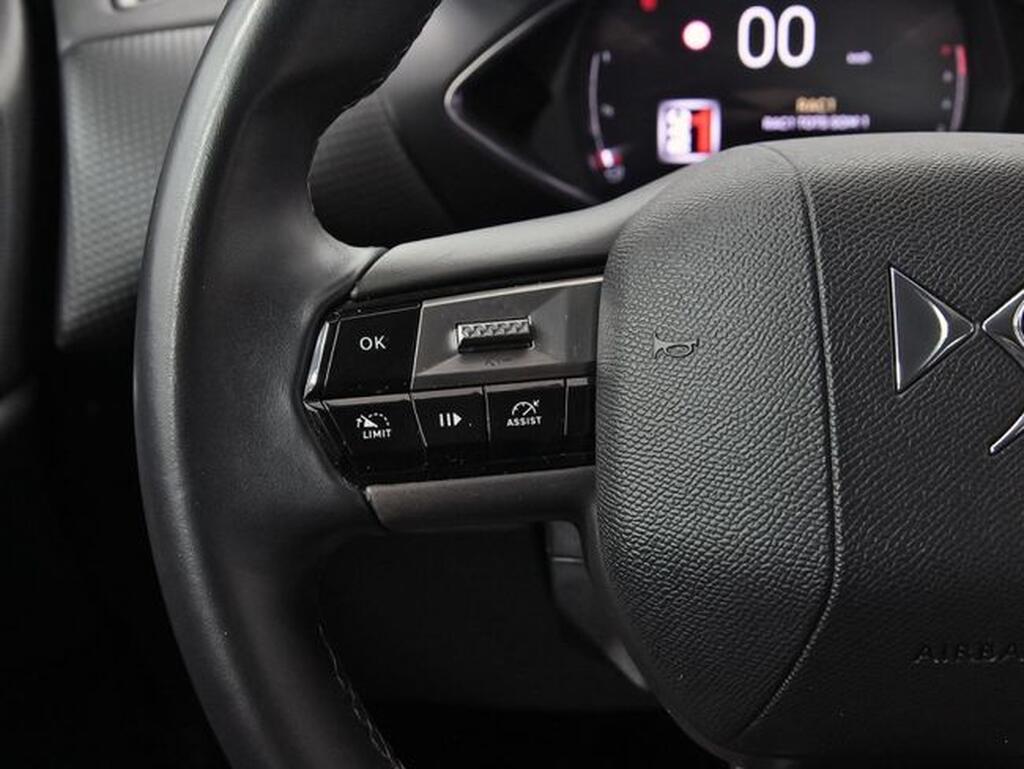 DS DS 3 PureTech 74kW (100CV) Bastille Segunda mano