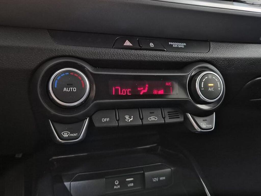Kia Stonic 1.6 CRDi VGT 100kW (136CV) Drive 20