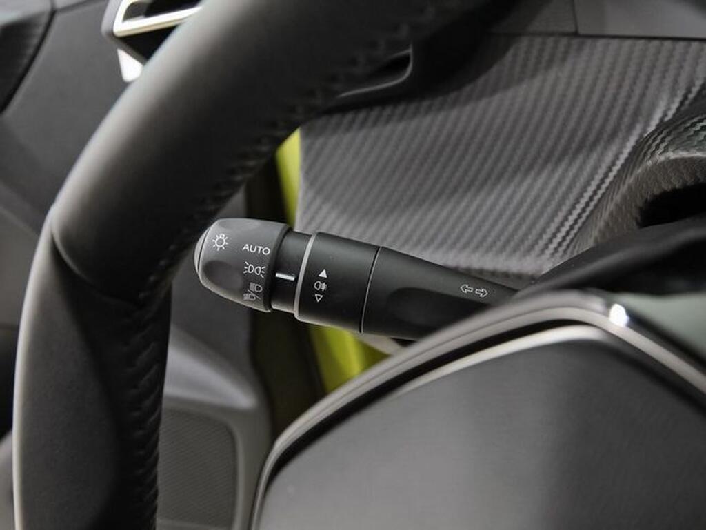 Peugeot 208 Allure Gasolina 100 S&S 6 Vel. MAN Segunda mano