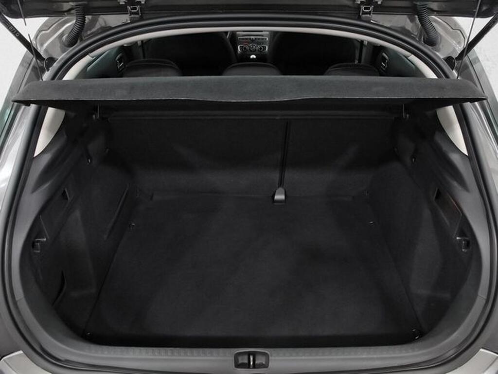 Citroën C4 1.2 PURETECH 110 TONIC 5P Segunda mano
