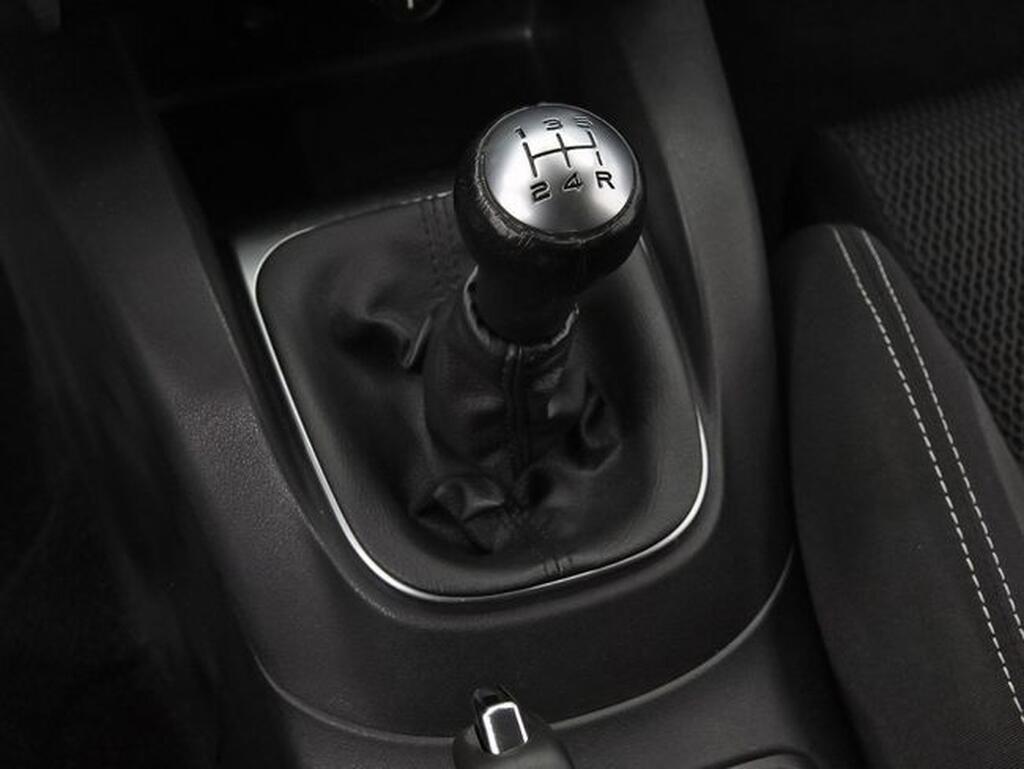 Citroën C4 1.2 PURETECH 110 TONIC 5P Segunda mano