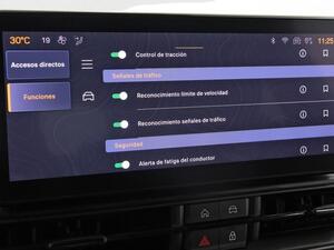 Jeep Avenger 1.2 G 100 ALTITUDE 5P 27