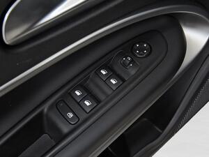 Jeep Avenger 1.2 G 100 ALTITUDE 5P 13